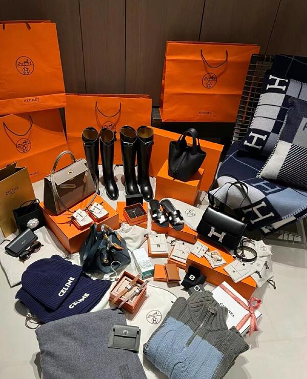 杂多县回收品牌鞋子